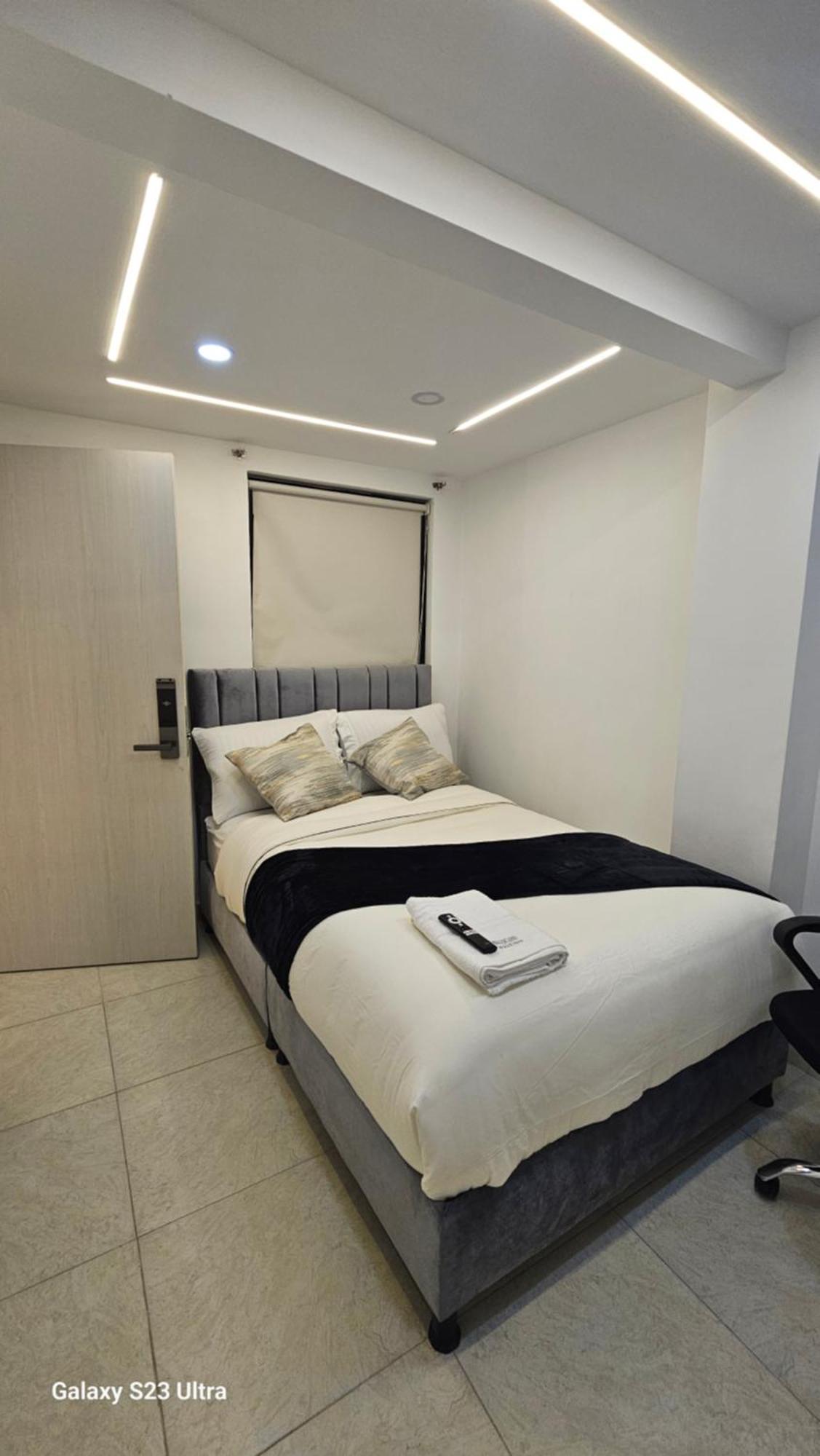 Hotel West Inn Bogotá Zewnętrze zdjęcie