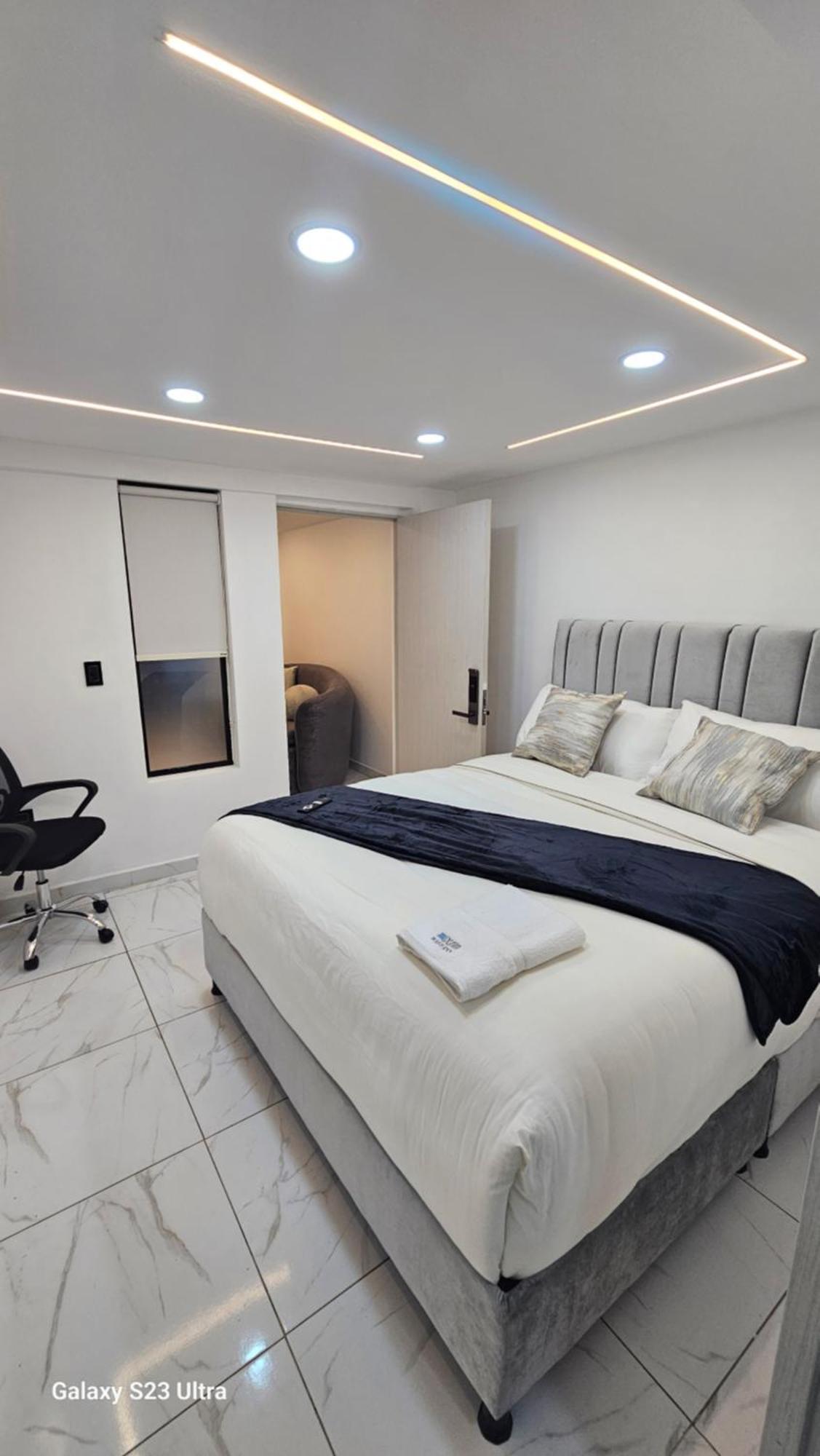 Hotel West Inn Bogotá Zewnętrze zdjęcie