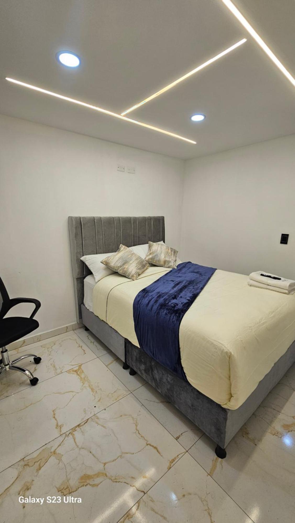 Hotel West Inn Bogotá Zewnętrze zdjęcie